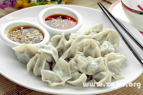 梦见饺子