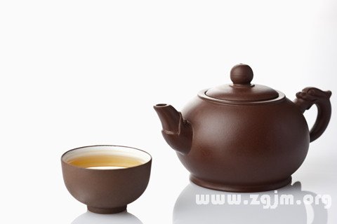梦见茶杯
