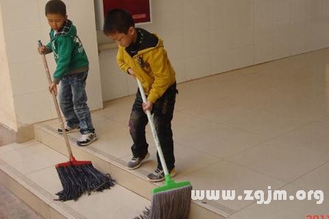 梦见拖地 擦地