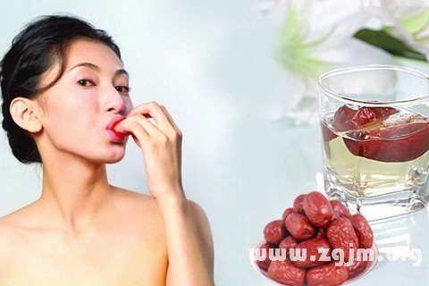 梦见吃红枣