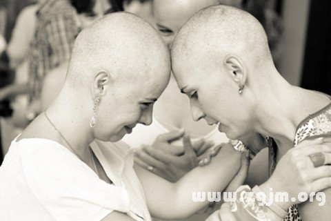 梦见头发掉光