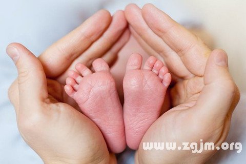 梦见被母亲疼爱