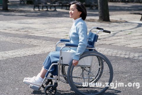 梦见坐轮椅
