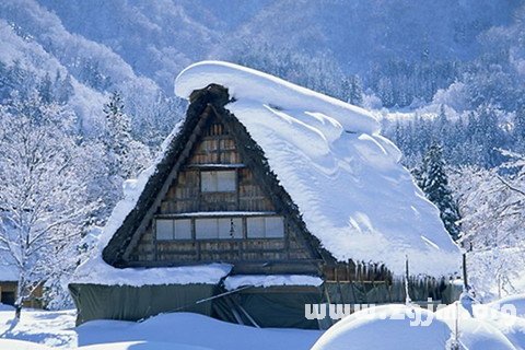 梦见在大太阳中下雪